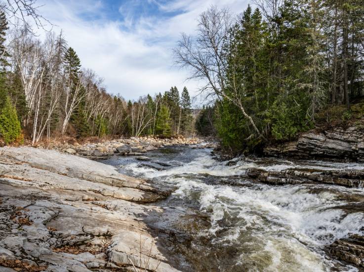 Terrain et terre à vendre - Baie-Saint-Paul, Charlevoix (SP826)