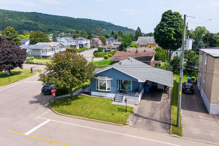 21 - Maison à vendre, Baie-Saint-Paul (Code - sp933, Charlevoix)