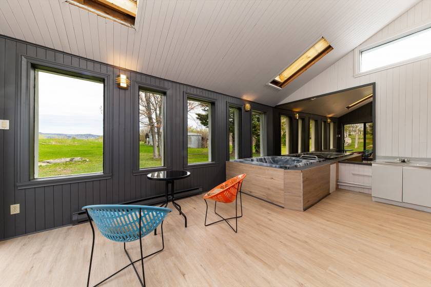 21 - Maison à vendre, L'Isle-aux-Coudres (Code - ic044, Charlevoix)