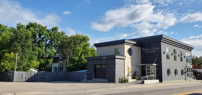3 - Bâtiment commercial à vendre, Baie-Saint-Paul (Code - sp915, Charlevoix)