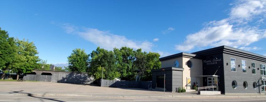 4 - Bâtiment commercial à vendre, Baie-Saint-Paul (Code - sp915, Charlevoix)