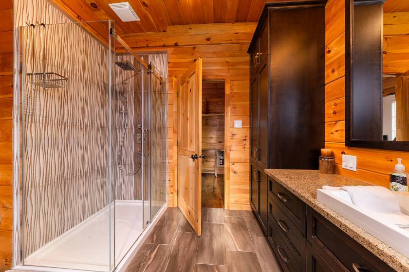 11 - Maison à vendre, Petite-Rivière-Saint-François (Code - pr804, Charlevoix)