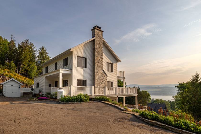 3 - Maison à vendre, La Malbaie (Code - mb427, Charlevoix)