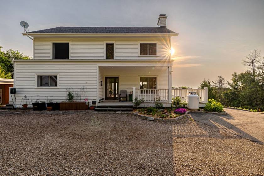 64 - Maison à vendre, La Malbaie (Code - mb427, Charlevoix)