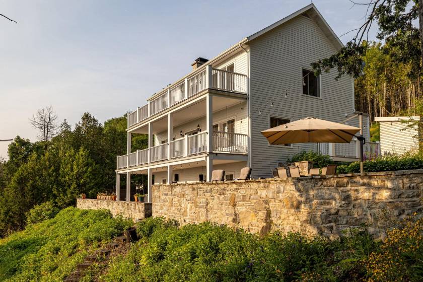 68 - Maison à vendre, La Malbaie (Code - mb427, Charlevoix)