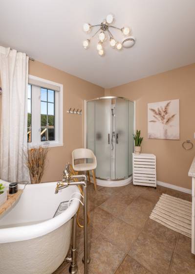 28 - Maison à vendre, Baie-Saint-Paul (Code - sp903, Charlevoix)