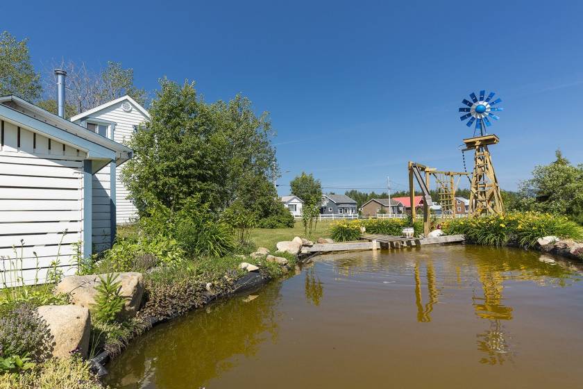 36 - Maison à vendre, Saint-Urbain (Code - su081, Charlevoix)