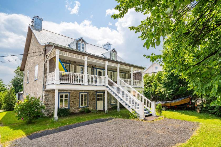2 - Maison à vendre, Beaupré (Code - br128, Vieux-Québec)