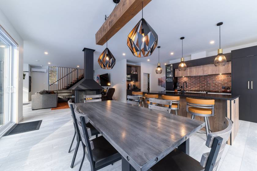 4 - Maison à vendre, Baie-Saint-Paul (Code - sp907, Charlevoix)