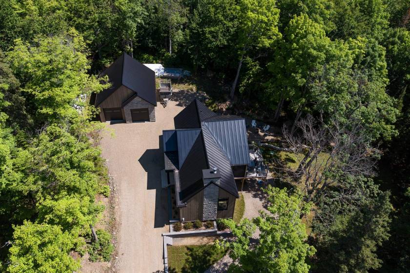 33 - Maison à vendre, Petite-Rivière-Saint-François (Code - pr845, Charlevoix)