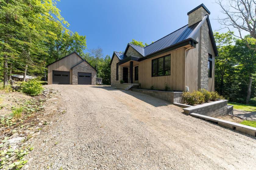4 - Maison à vendre, Petite-Rivière-Saint-François (Code - pr845, Charlevoix)