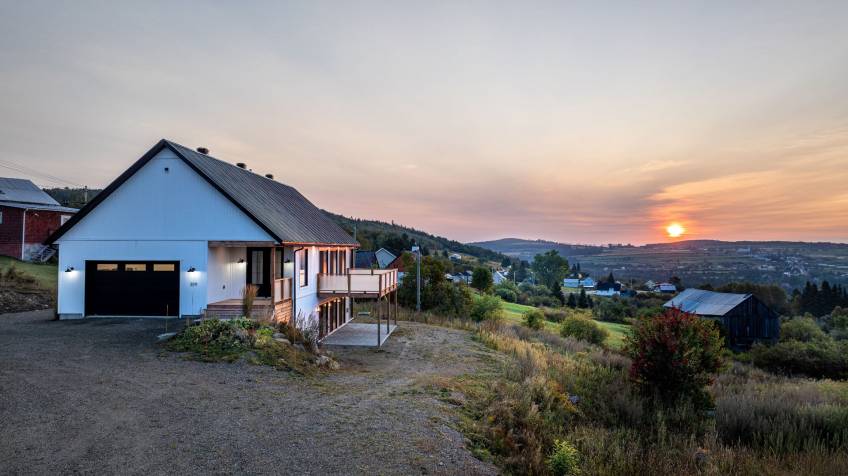 36 - Maison à vendre, Les Éboulements (Code - eb316, Charlevoix)