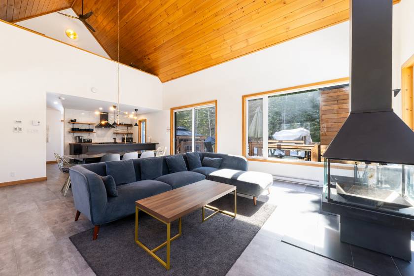 7 - Maison à vendre, Petite-Rivière-Saint-François (Code - pr803, Charlevoix)