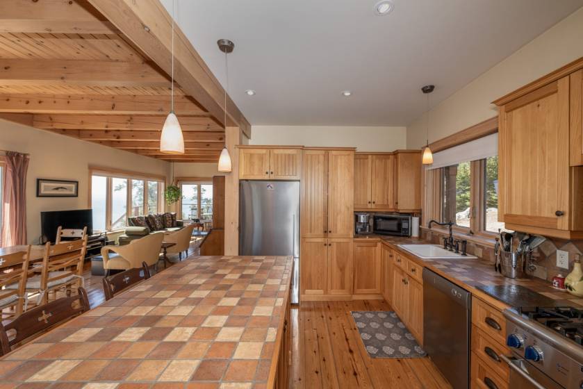 15 - Maison à vendre, Saint-Siméon (Code - ss068, Charlevoix)