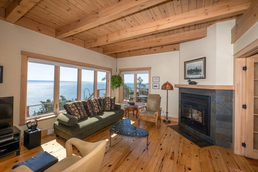 8 - Maison à vendre, Saint-Siméon (Code - ss068, Charlevoix)