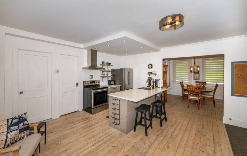 12 - Triplex à vendre, Petite-Rivière-Saint-François (Code - pr851, Charlevoix)