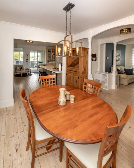 13 - Triplex à vendre, Petite-Rivière-Saint-François (Code - pr851, Charlevoix)