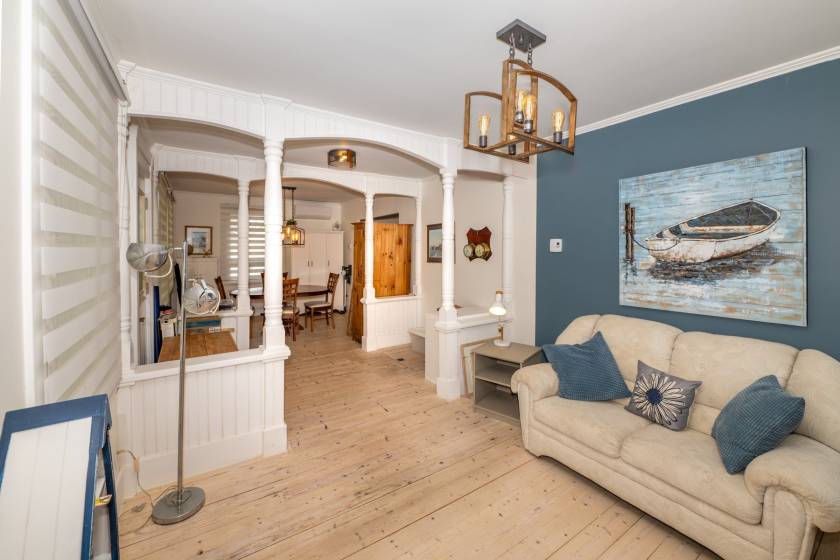 14 - Triplex à vendre, Petite-Rivière-Saint-François (Code - pr851, Charlevoix)