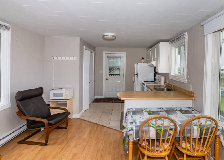 24 - Triplex à vendre, Petite-Rivière-Saint-François (Code - pr851, Charlevoix)