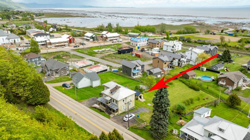 35 - Triplex à vendre, Petite-Rivière-Saint-François (Code - pr851, Charlevoix)