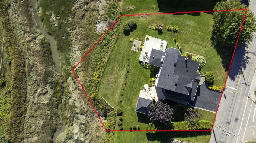 48 - Maison à vendre, Baie-Saint-Paul (Code - sp939, Charlevoix)