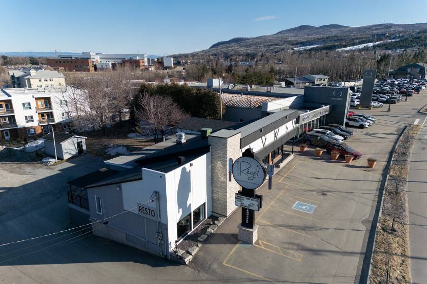 2 - Bâtiment commercial à vendre, Baie-Saint-Paul (Code - sp902, Charlevoix)