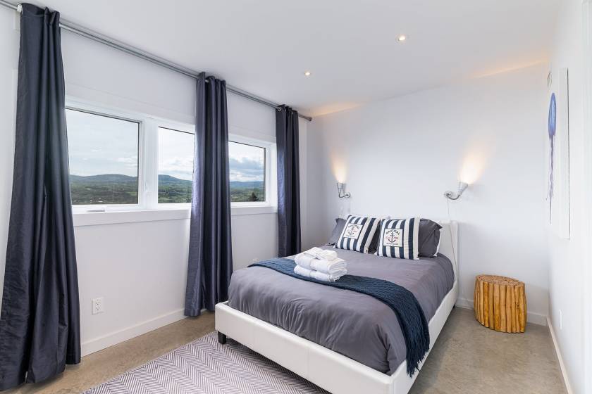 30 - Maison à vendre, Baie-Saint-Paul (Code - sp904, Charlevoix)