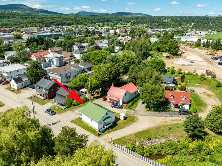 2 - Maison à vendre, Baie-Saint-Paul (Code - sp893, Charlevoix)