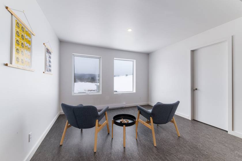 13 - Bâtiment commercial à vendre, Baie-Saint-Paul (Code - sp909, Charlevoix)