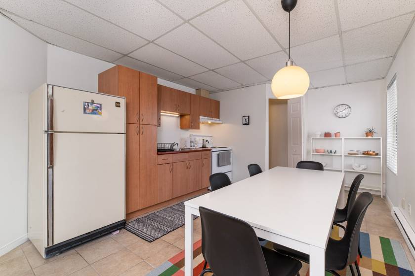 18 - Bâtiment commercial à vendre, Baie-Saint-Paul (Code - sp909, Charlevoix)