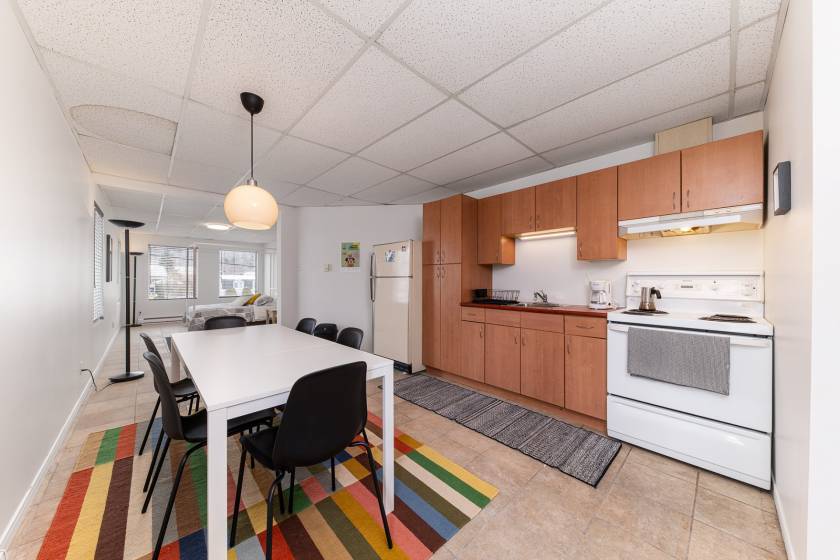 19 - Bâtiment commercial à vendre, Baie-Saint-Paul (Code - sp909, Charlevoix)