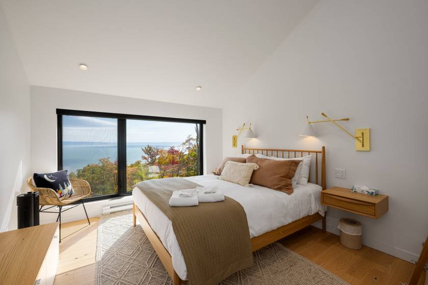 16 - Maison à vendre, Petite-Rivière-Saint-François (Code - pr831, Charlevoix)