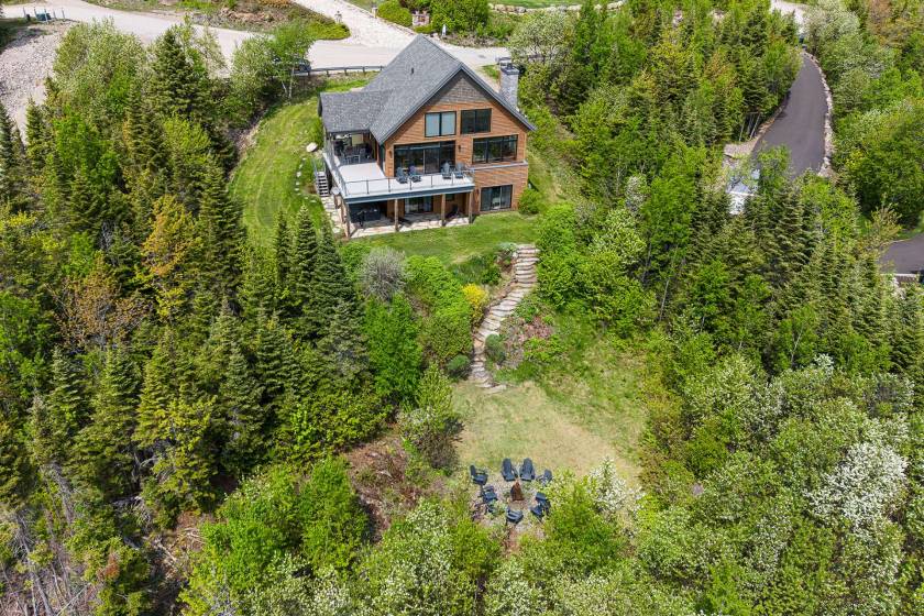 2 - Maison à vendre, Les Éboulements (Code - eb326, Charlevoix)
