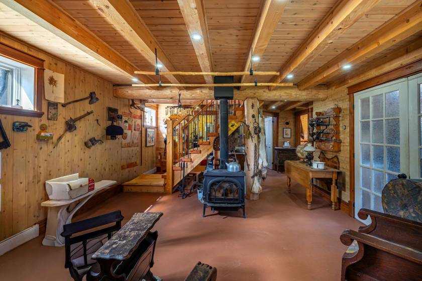 40 - Maison à vendre, Saint-Urbain (Code - su089, Charlevoix)
