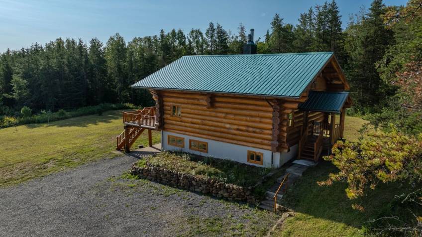 58 - Maison à vendre, Saint-Urbain (Code - su089, Charlevoix)