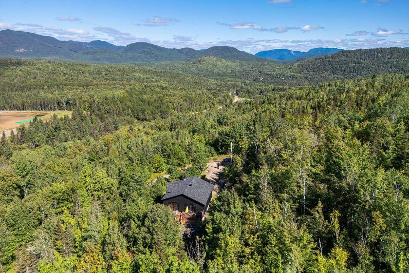 1 - Maison à vendre, Saint-Aimé-des-Lacs (Code - sal038, Charlevoix)