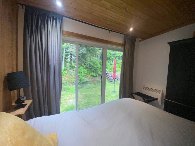 30 - Maison à vendre, Saint-Aimé-des-Lacs (Code - sal038, Charlevoix)