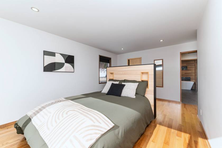 16 - Maison à vendre, Les Éboulements (Code - eb323, Charlevoix)