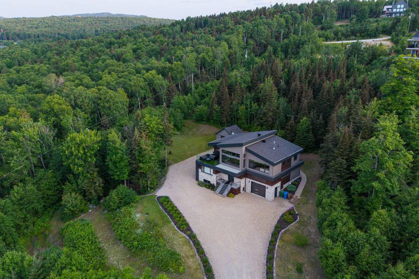 56 - Maison à vendre, Les Éboulements (Code - eb323, Charlevoix)