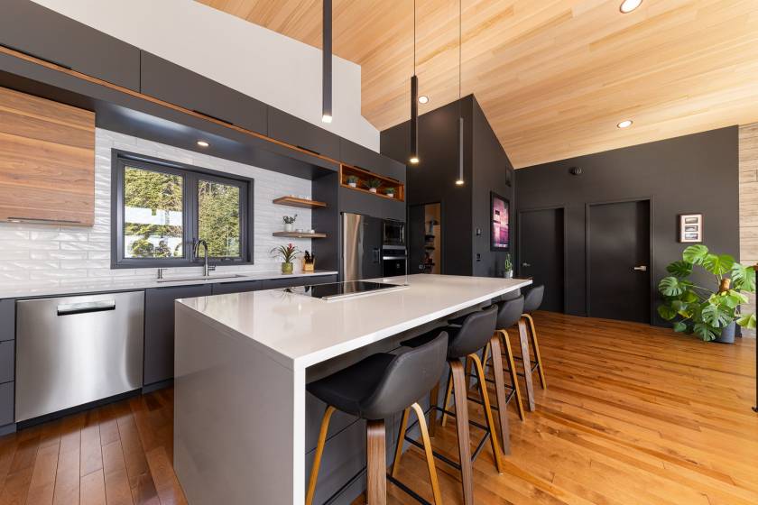 8 - Maison à vendre, Les Éboulements (Code - eb323, Charlevoix)