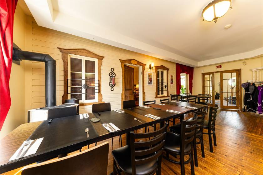 10 - Bâtiment commercial à vendre, Les Éboulements (Code - eb312, Charlevoix)