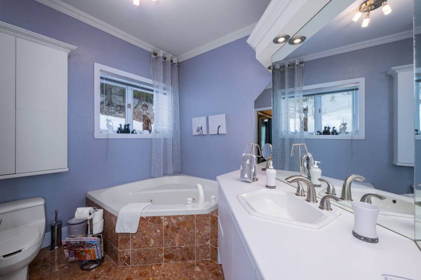 12 - Maison à vendre, Baie-Saint-Paul (Code - sp911, Charlevoix)