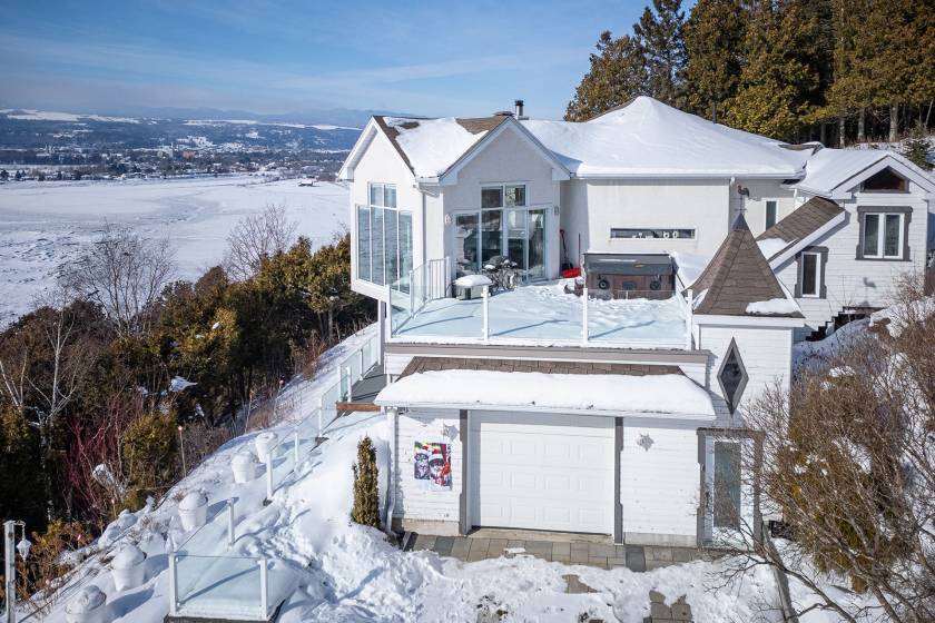 33 - Maison à vendre, Baie-Saint-Paul (Code - sp911, Charlevoix)
