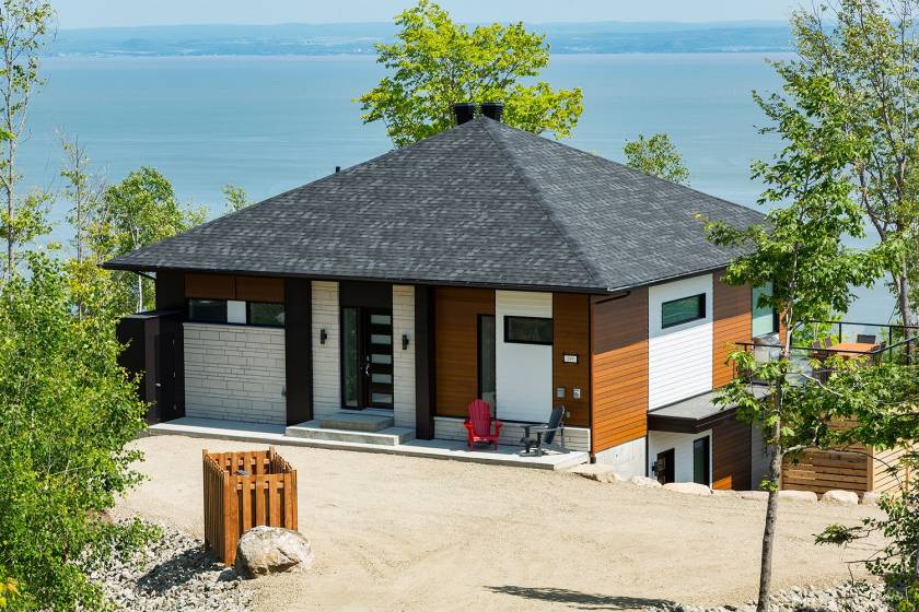 26 - Maison à vendre, Les Éboulements (Code - eb329, Charlevoix)