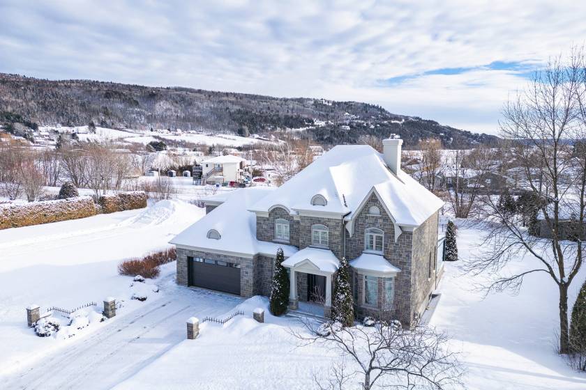 1 - Maison à vendre, Baie-Saint-Paul (Code - sp913, Charlevoix)