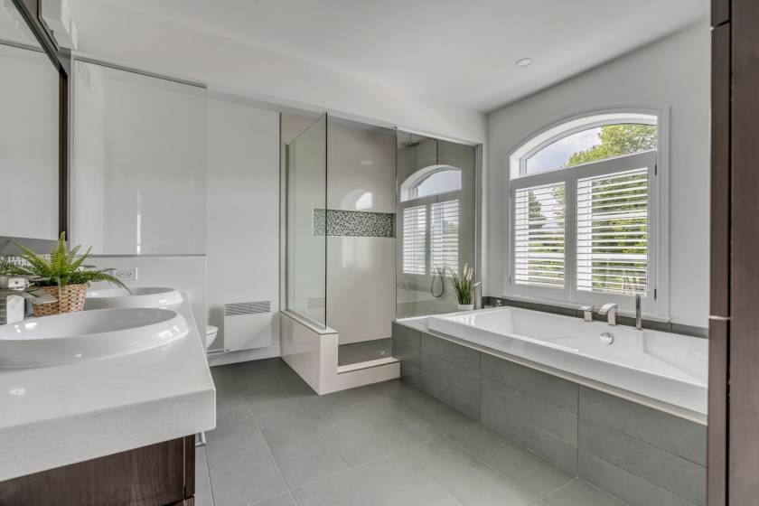 28 - Maison à vendre, Baie-Saint-Paul (Code - sp913, Charlevoix)
