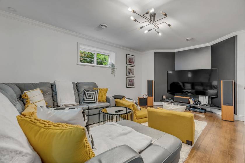 42 - Maison à vendre, Baie-Saint-Paul (Code - sp913, Charlevoix)