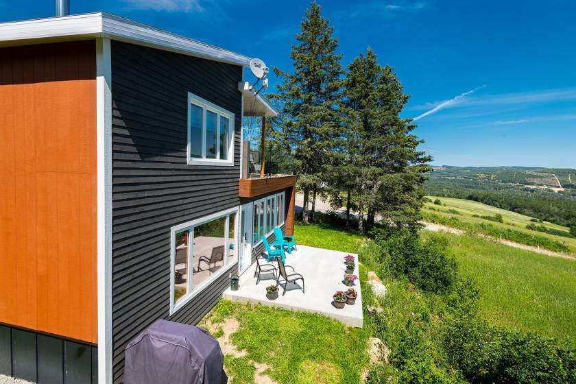 50 - Maison à vendre, Saint-Urbain (Code - su085, Charlevoix)