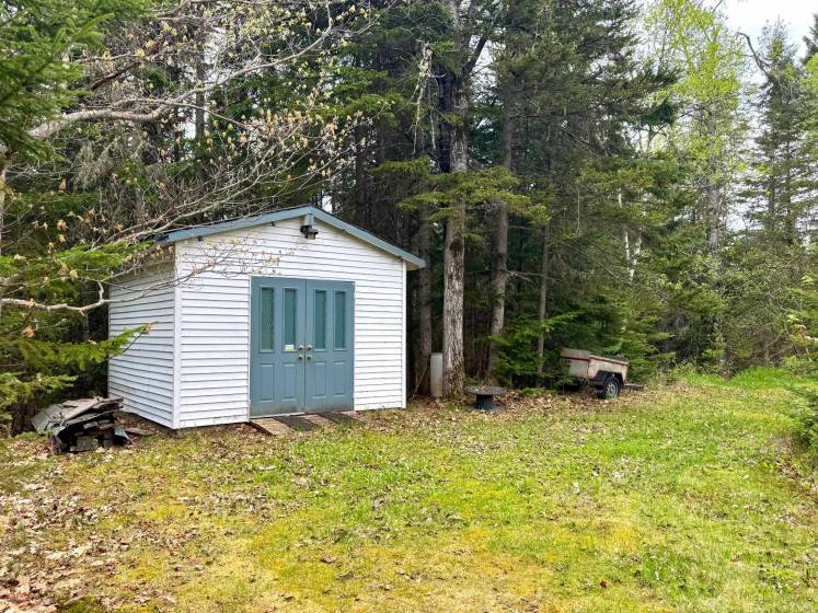 8 - Maison à vendre, Saint-Hilarion (Code - sh047, Charlevoix)
