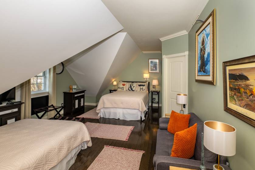 33 - Maison à vendre, Baie-Saint-Paul (Code - sp880, Charlevoix)